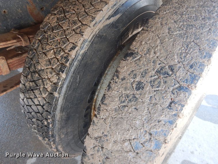 image for item DJ1214 1994 Ford F700  dump truck