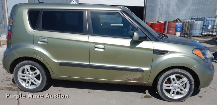 image for item DJ1215 2010 Kia Soul