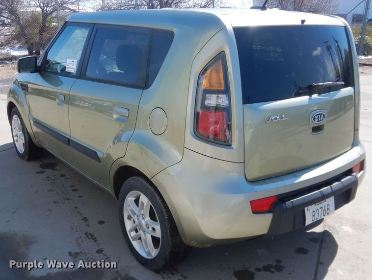 image for item DJ1215 2010 Kia Soul