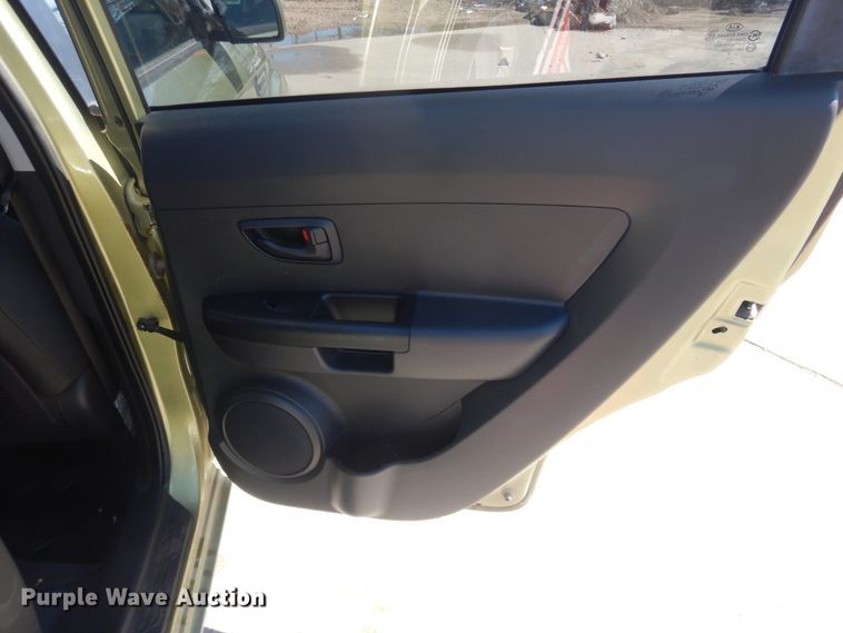 image for item DJ1215 2010 Kia Soul