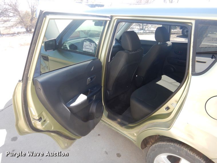 image for item DJ1215 2010 Kia Soul