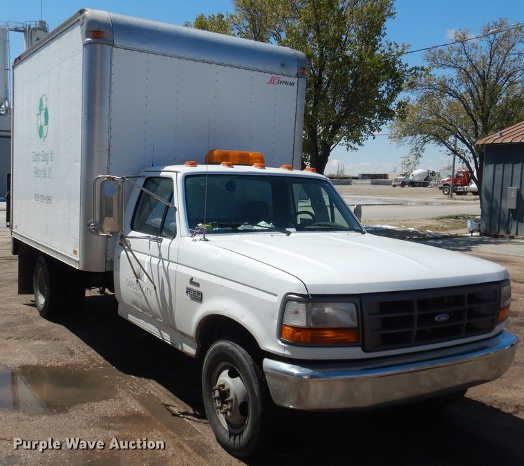 image for item DJ1218 1995 Ford F350  box truck