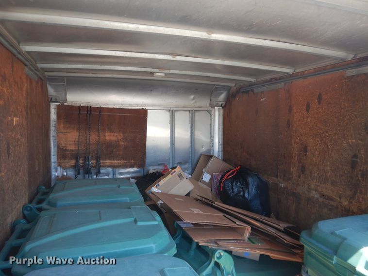 image for item DJ1218 1995 Ford F350  box truck