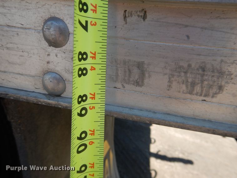 image for item DJ1218 1995 Ford F350  box truck