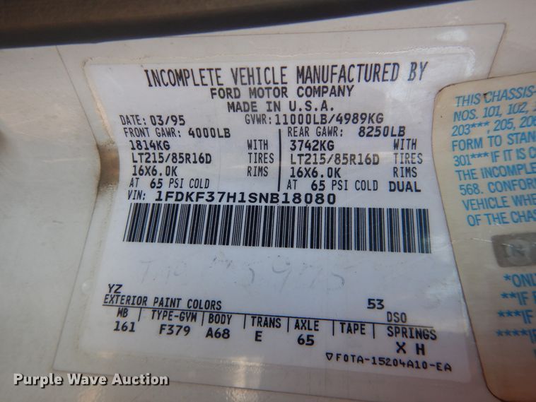 image for item DJ1218 1995 Ford F350  box truck