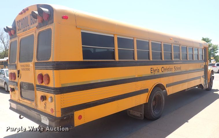 image for item DJ5660 1996 International 3800  Thomas school bus