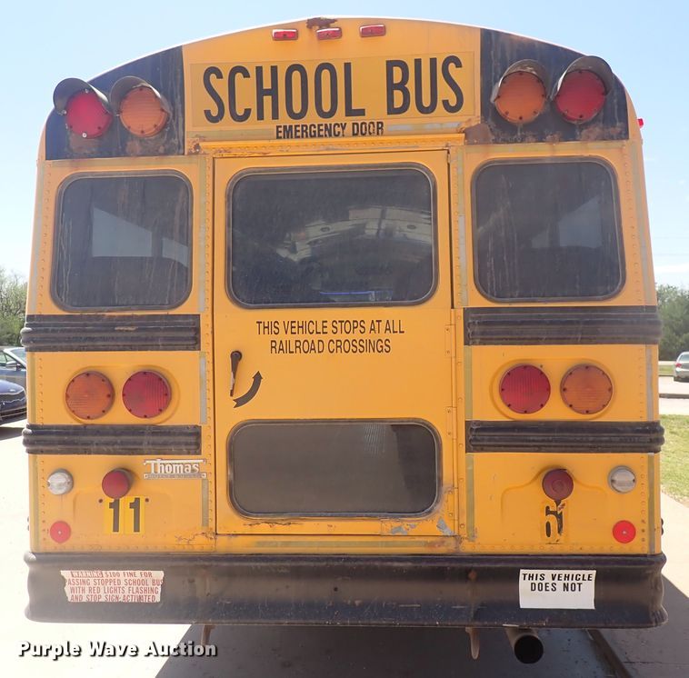 image for item DJ5660 1996 International 3800  Thomas school bus