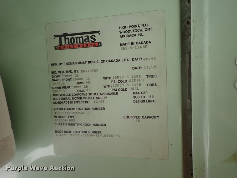 image for item DJ5660 1996 International 3800  Thomas school bus