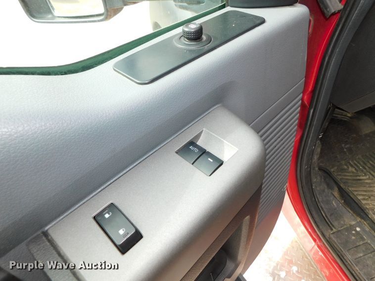 image for item DK8496 2012 Ford F450 Super Duty XLT  ambulance