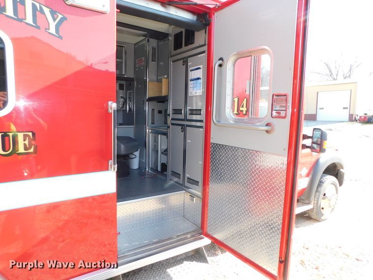 image for item DK8496 2012 Ford F450 Super Duty XLT  ambulance