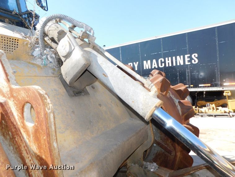 image for item DK8528 2011 Caterpillar 826H  landfill compactor