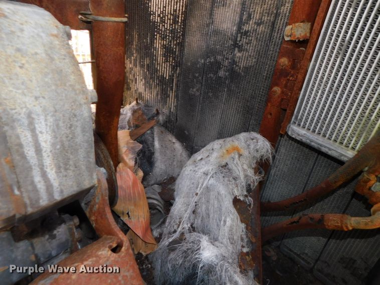 image for item DK8528 2011 Caterpillar 826H  landfill compactor