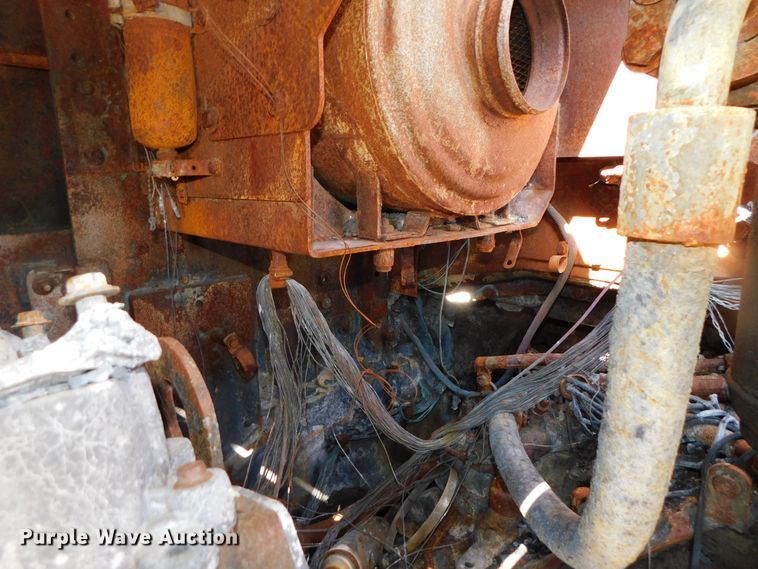 image for item DK8528 2011 Caterpillar 826H  landfill compactor