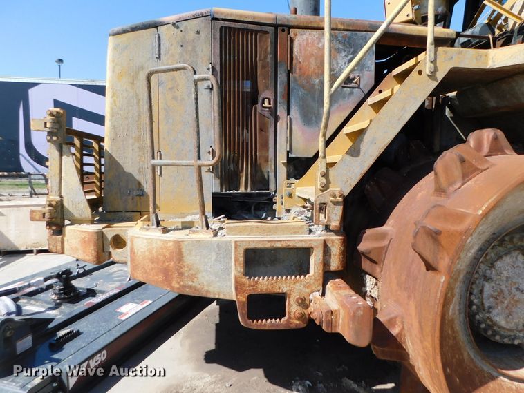 image for item DK8528 2011 Caterpillar 826H  landfill compactor