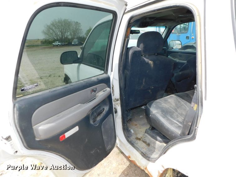 image for item DK8529 2001 Chevrolet Tahoe  SUV