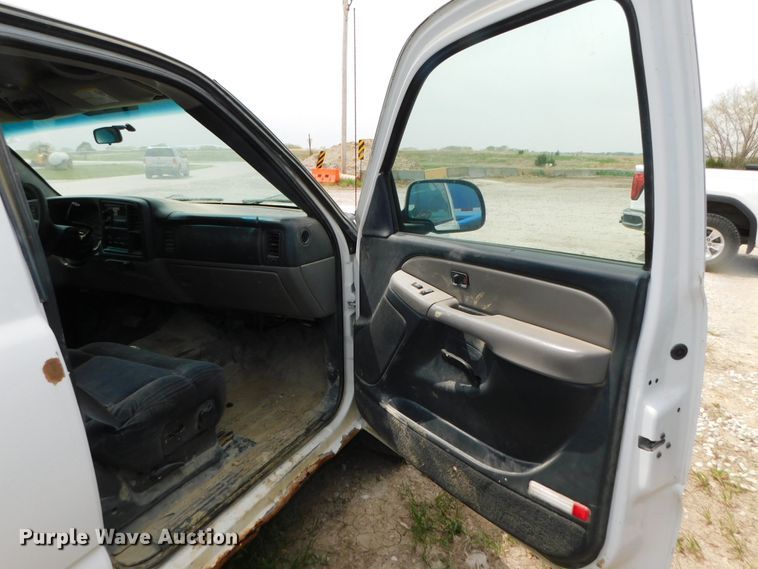 image for item DK8529 2001 Chevrolet Tahoe  SUV