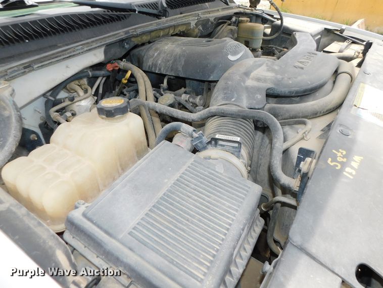 image for item DK8529 2001 Chevrolet Tahoe  SUV