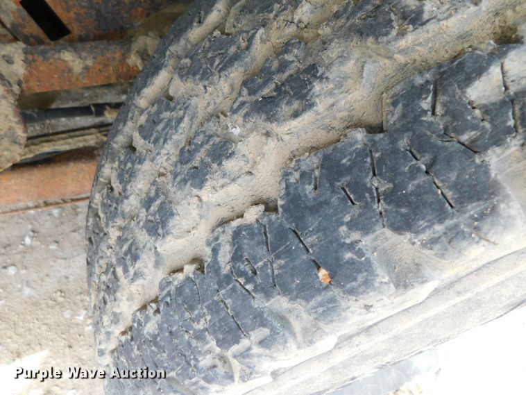 image for item DK8529 2001 Chevrolet Tahoe  SUV