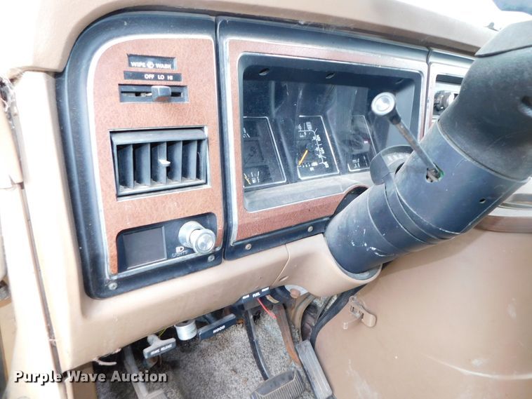 image for item DK8535 1986 Ford E350  RV