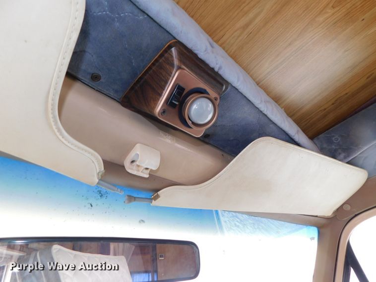 image for item DK8535 1986 Ford E350  RV