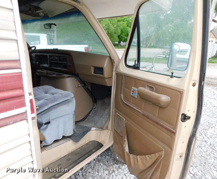 image for item DK8535 1986 Ford E350  RV