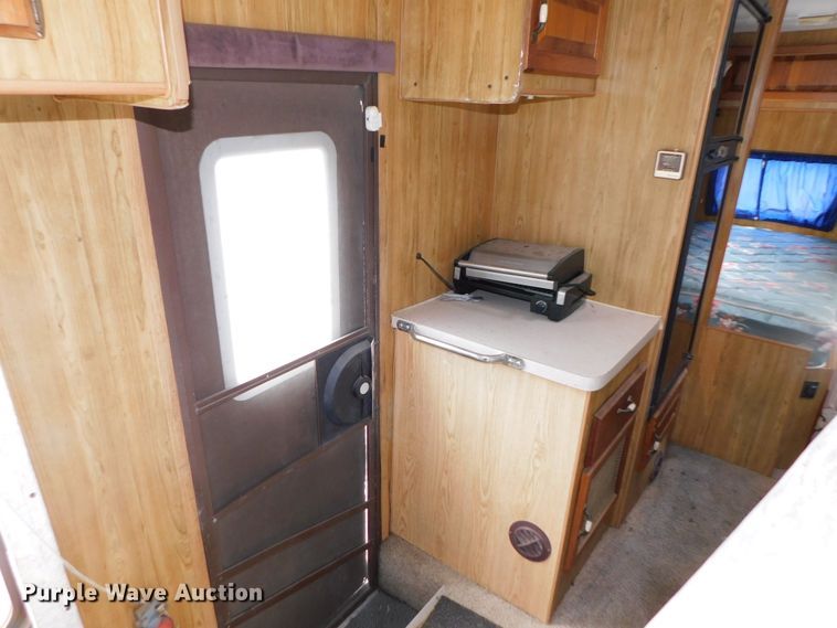 image for item DK8535 1986 Ford E350  RV