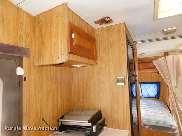 image for item DK8535 1986 Ford E350  RV