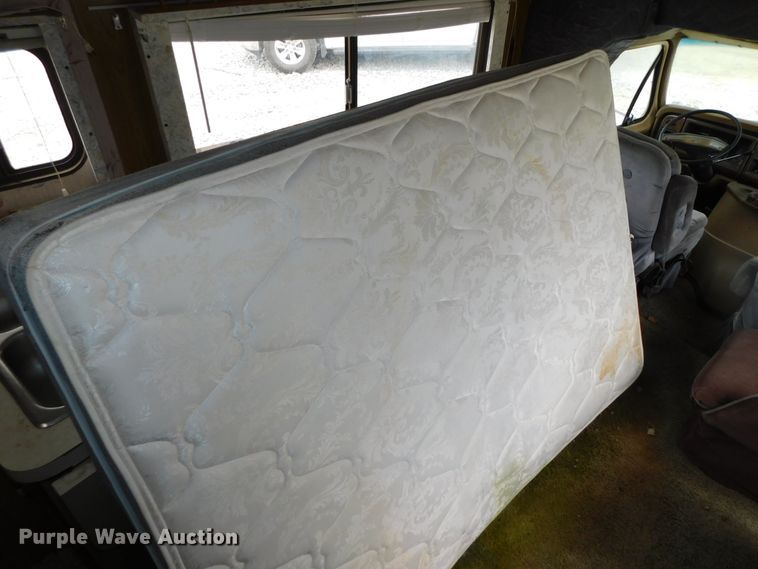 image for item DK8535 1986 Ford E350  RV