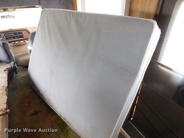 image for item DK8535 1986 Ford E350  RV