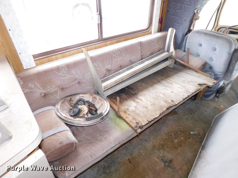 image for item DK8535 1986 Ford E350  RV