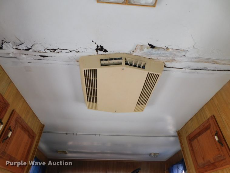 image for item DK8535 1986 Ford E350  RV