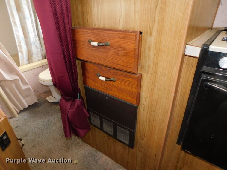 image for item DK8535 1986 Ford E350  RV