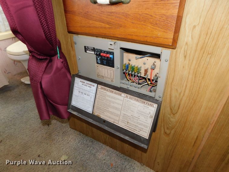 image for item DK8535 1986 Ford E350  RV