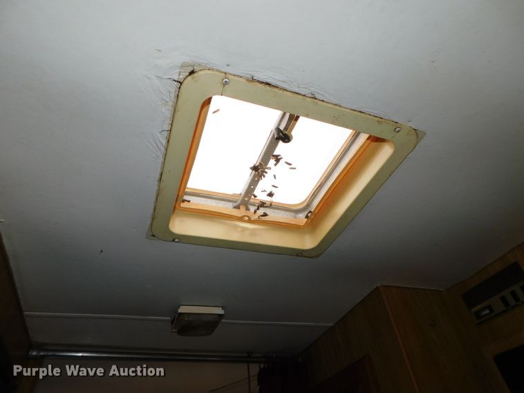 image for item DK8535 1986 Ford E350  RV