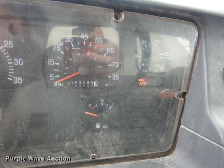 image for item DL2796 1998 Ford Louisville  oil distributor truck