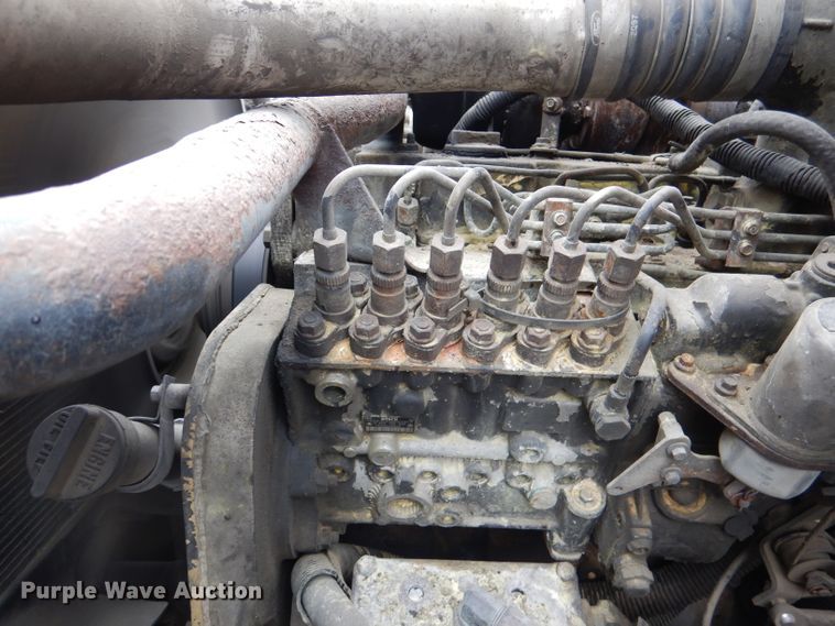 image for item DL2796 1998 Ford Louisville  oil distributor truck