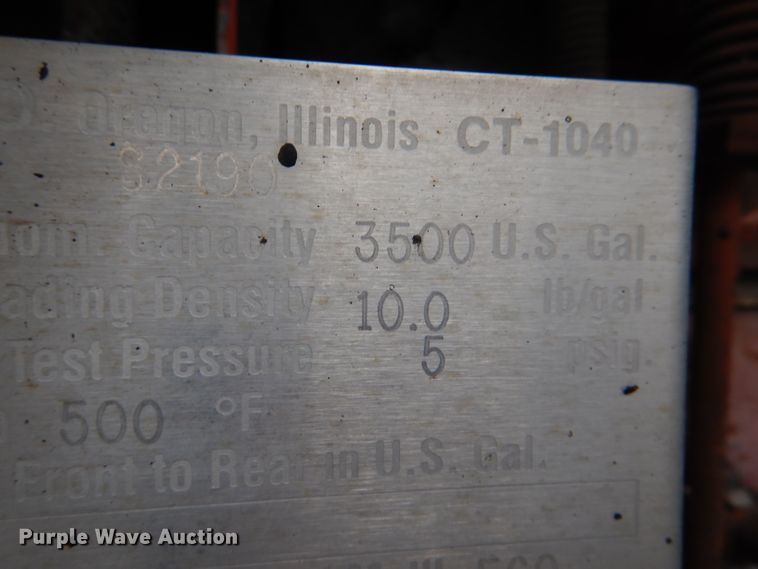 image for item DL2796 1998 Ford Louisville  oil distributor truck