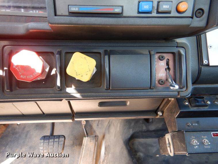 image for item DL2970 1999 GMC C7500  digger derrick truck