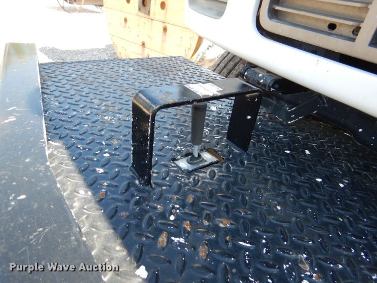 image for item DL2970 1999 GMC C7500  digger derrick truck