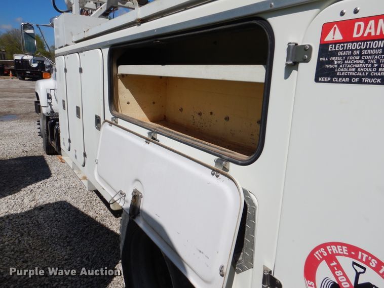 image for item DL2970 1999 GMC C7500  digger derrick truck