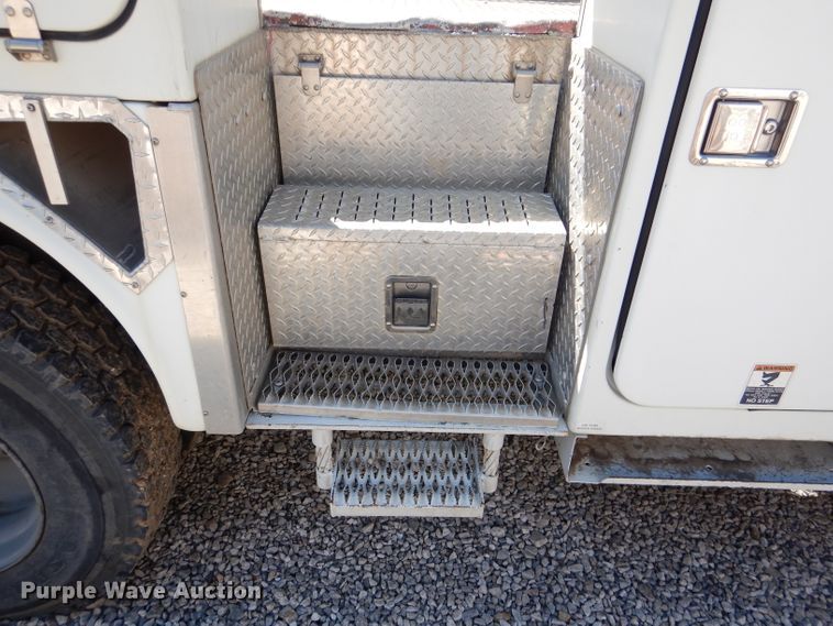 image for item DL2970 1999 GMC C7500  digger derrick truck