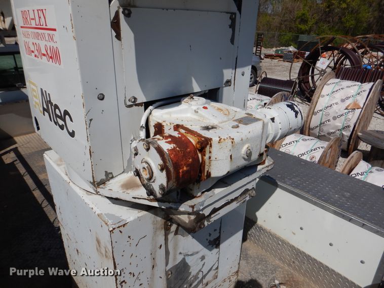 image for item DL2970 1999 GMC C7500  digger derrick truck