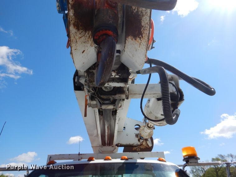 image for item DL2970 1999 GMC C7500  digger derrick truck