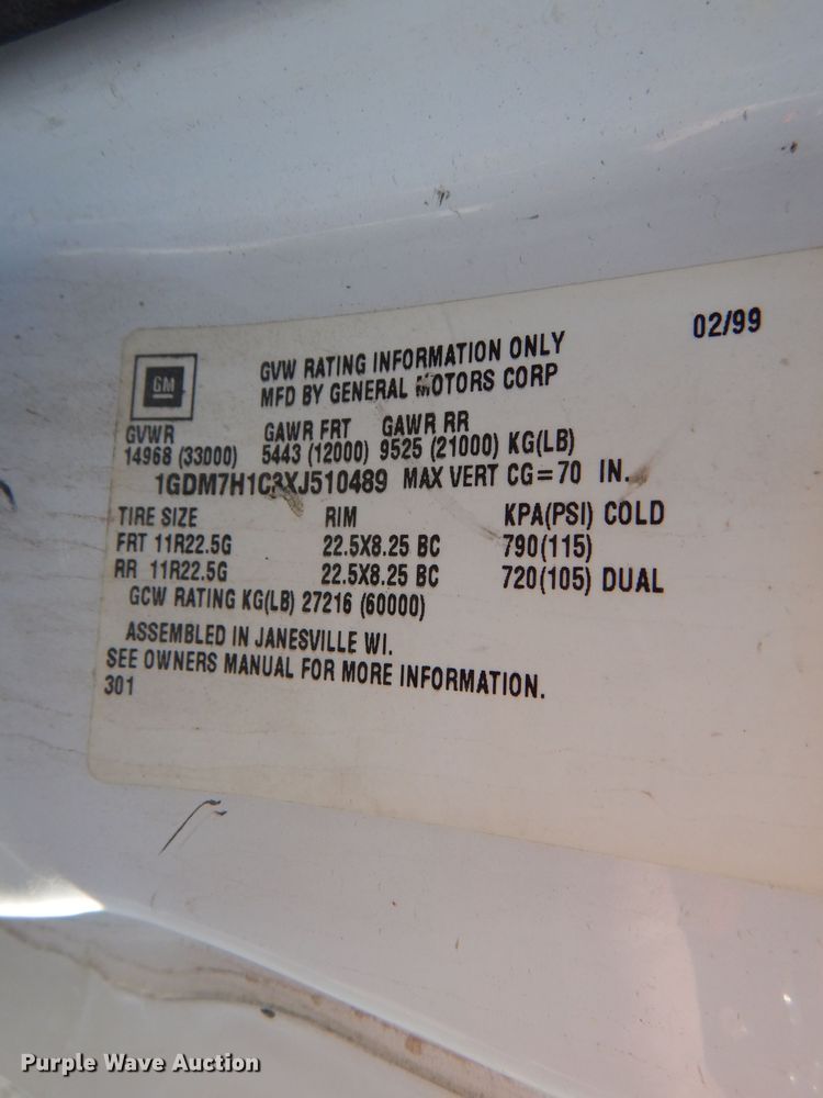 image for item DL2970 1999 GMC C7500  digger derrick truck