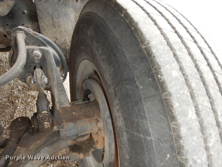 image for item DL2978 1993 Chevrolet Kodiak  bucket truck