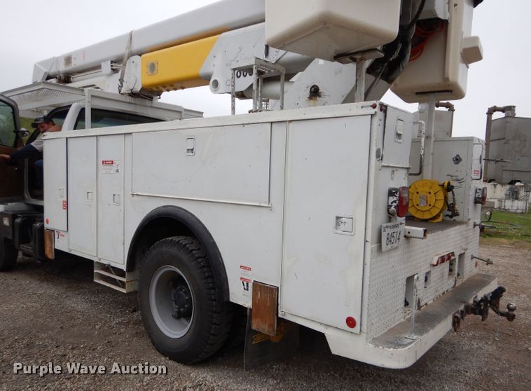 image for item DL2978 1993 Chevrolet Kodiak  bucket truck