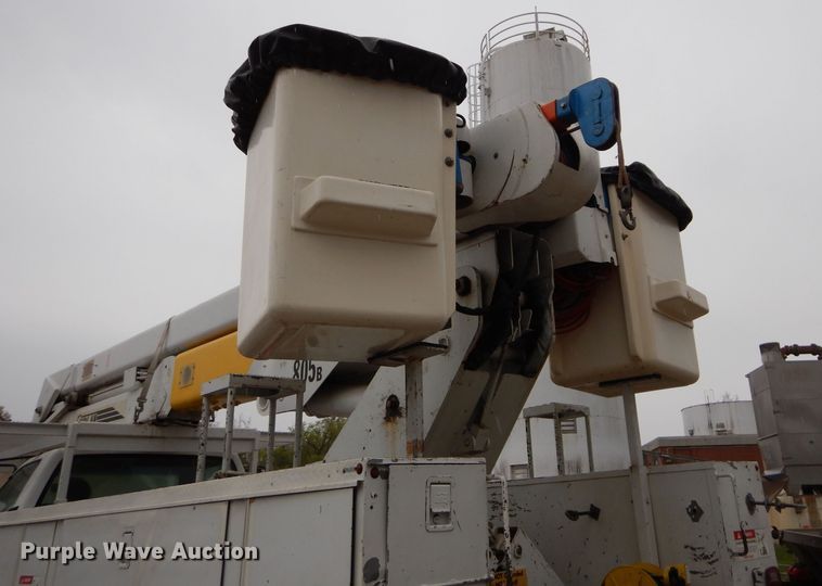 image for item DL2978 1993 Chevrolet Kodiak  bucket truck