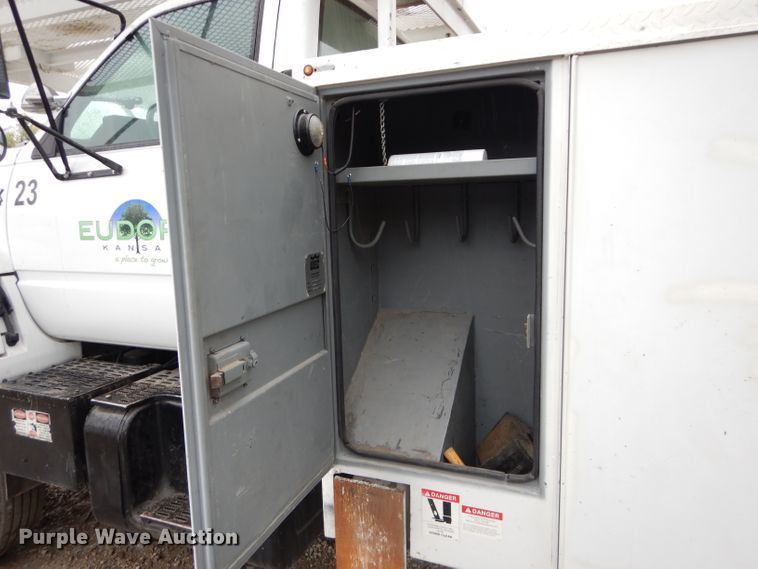 image for item DL2978 1993 Chevrolet Kodiak  bucket truck