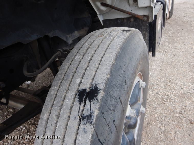 image for item DL2978 1993 Chevrolet Kodiak  bucket truck