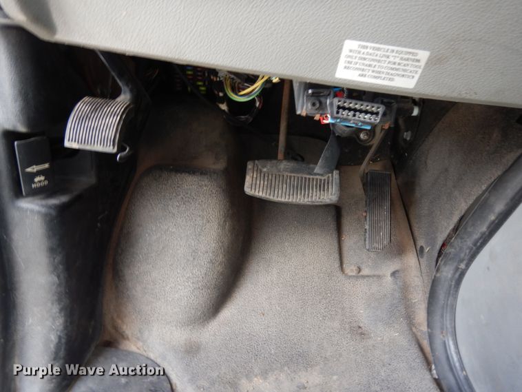 image for item DM2922 2009 Ford E450  shuttle bus